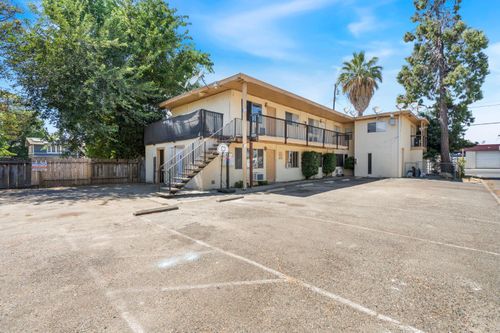 570 Bridge Street, Yuba City, CA, 95991 | Card Image
