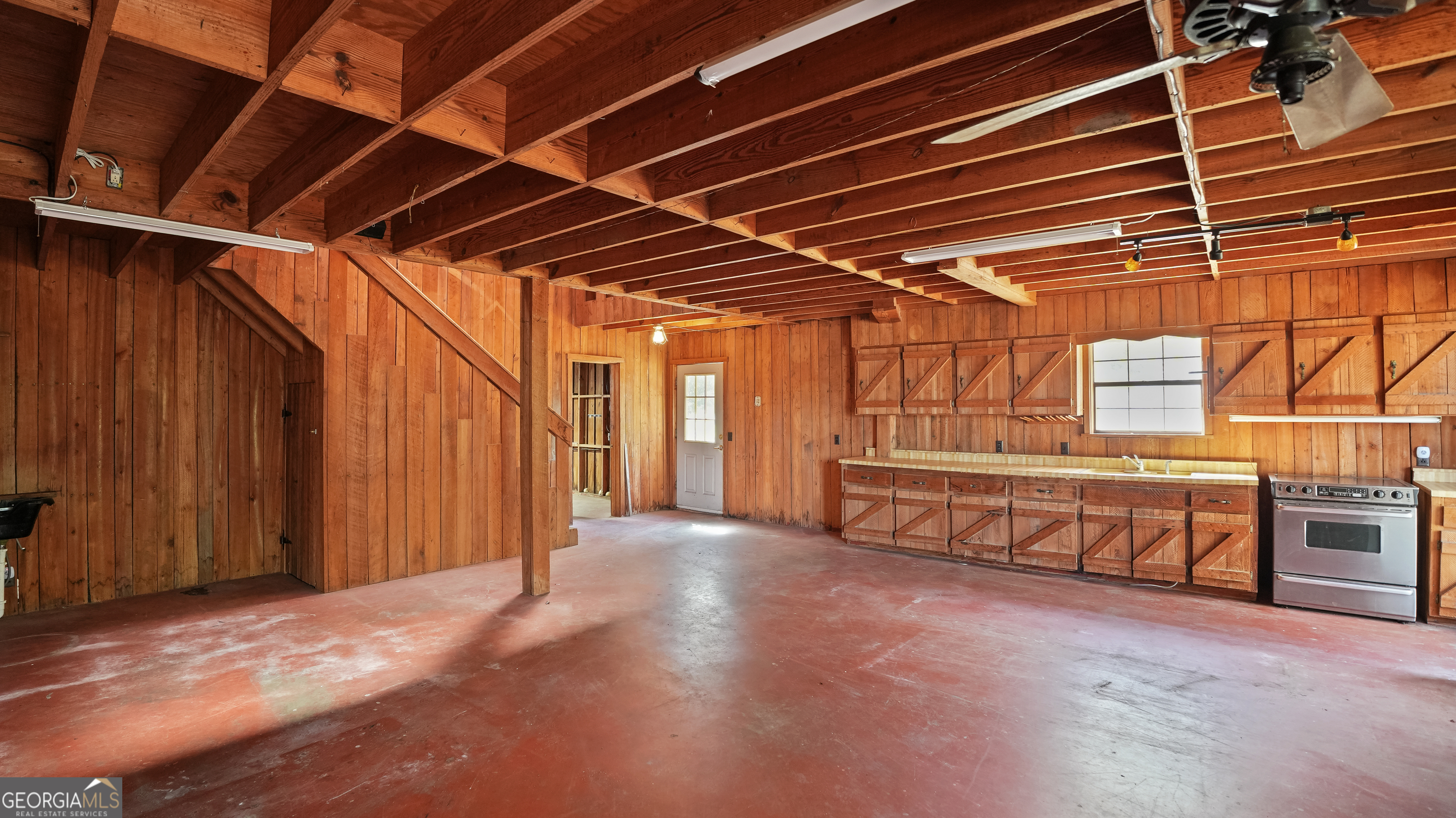 Residential in Screven 5