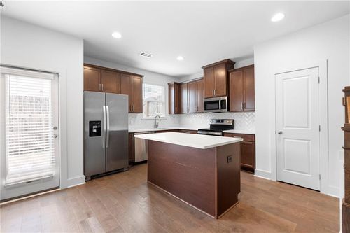 6418 Shalks Crossing Dr, Lithonia, GA, 30058-2518 | Card Image