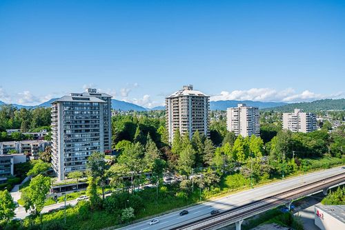 2305-2133 Douglas Rd, Burnaby, BC, V5C0E9 | Card Image