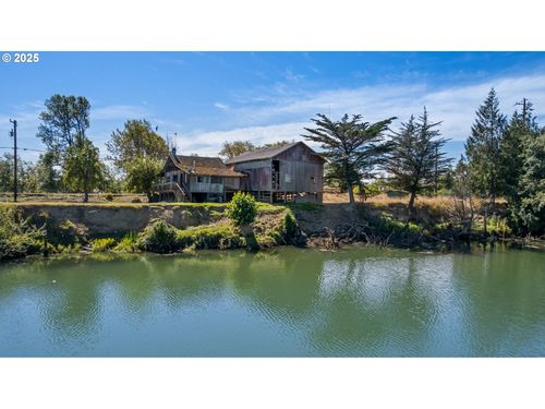 56941 Fishtrap Rd, Coquille, OR, 97423-9634 | Card Image