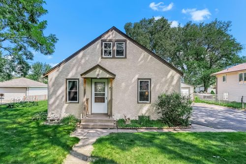 25 63rd Way Ne, Fridley, MN, 55432-4813 | Card Image
