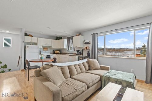 165 Gravel Hollow Dr, Bozeman, MT, 59718-6615 | Card Image