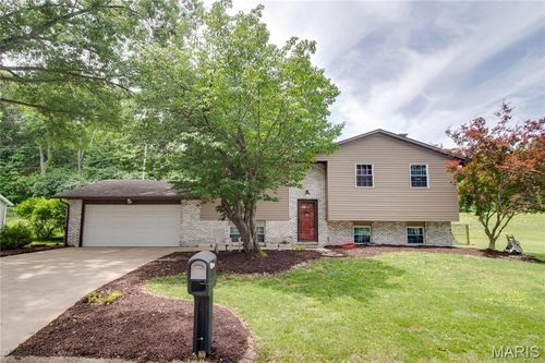 5204 Pin Oak Dr, Alton, IL, 62002-6905 | Card Image