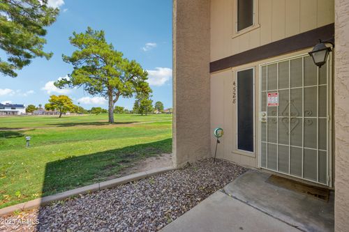 4528 W Continental Dr, Glendale, AZ, 85308-3438 | Card Image