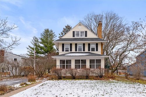 3242 Saint Paul Blvd, Irondequoit, NY, 14617-2935 | Card Image