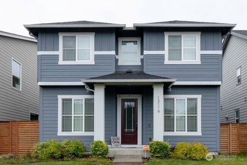 13116 181st Ave E, Bonney Lake, WA, 98391-4516 | Card Image