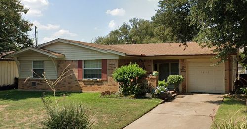 3617 Pleasant Run Rd, Irving, TX, 75062-3207 | Card Image