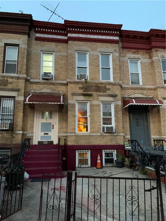 47th St, Brooklyn, NY 11220