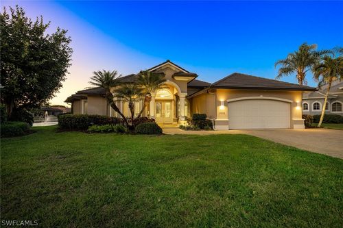 8985 Star Tulip Ct, NAPLES, FL, 34113-2623 | Card Image