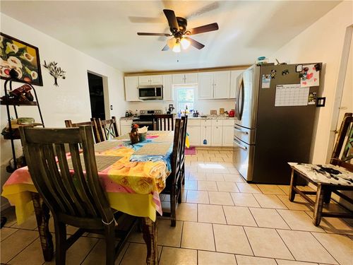202 Scott Ave, Green Forest, AR, 72638-2543 | Card Image