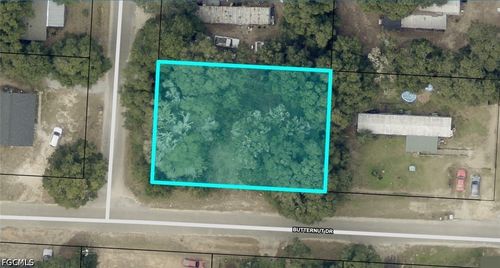 6452 Butternut Dr, Milton, FL, 32583-8956 | Card Image