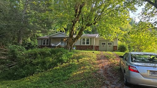1372 Old Kentucky Rd, Tazewell, TN, 37879 | Card Image