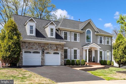 43518 Golden Meadow Cir, ASHBURN, VA, 20147-5421 | Card Image
