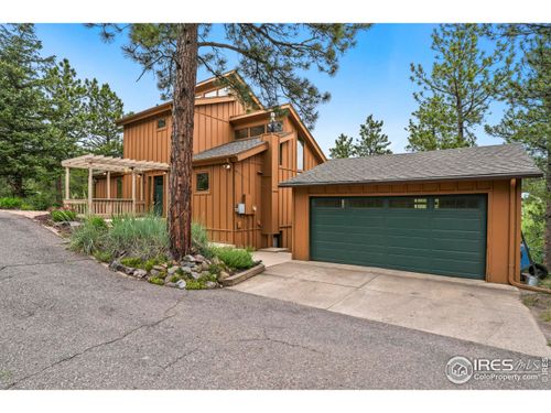 207 Kelly Rd E, Boulder, CO, 80302-9670 | Card Image