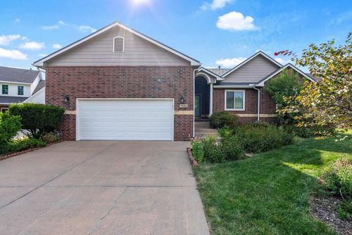 7222 E Cedaridge Cir, Wichita, KS, 67226-3531 | Card Image
