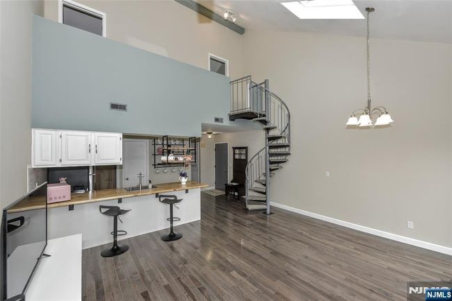 3 Davos Dr, Condo with 2 bedrooms, 1 bathrooms and null parking in Vernon NJ | Image 5