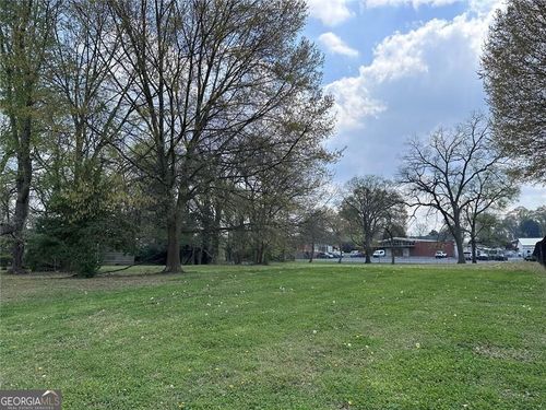25 Wells St, Cartersville, GA, 30120-3241 | Card Image