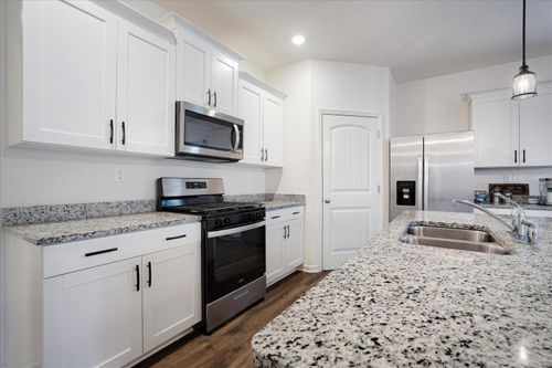 210 Meadowland Ln, Somerville, TN, 38068-9713 | Card Image