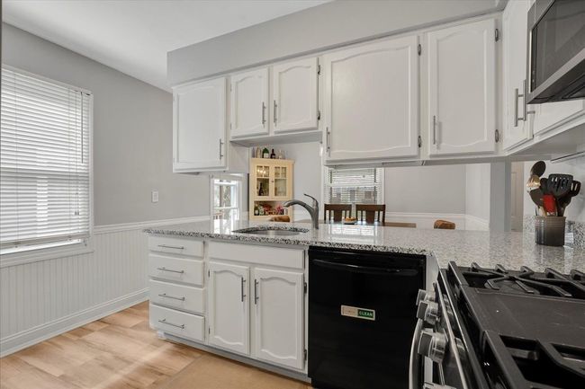 700 Silman St, House other with 3 bedrooms, 2 bathrooms and null parking in Ferndale MI | Image 7