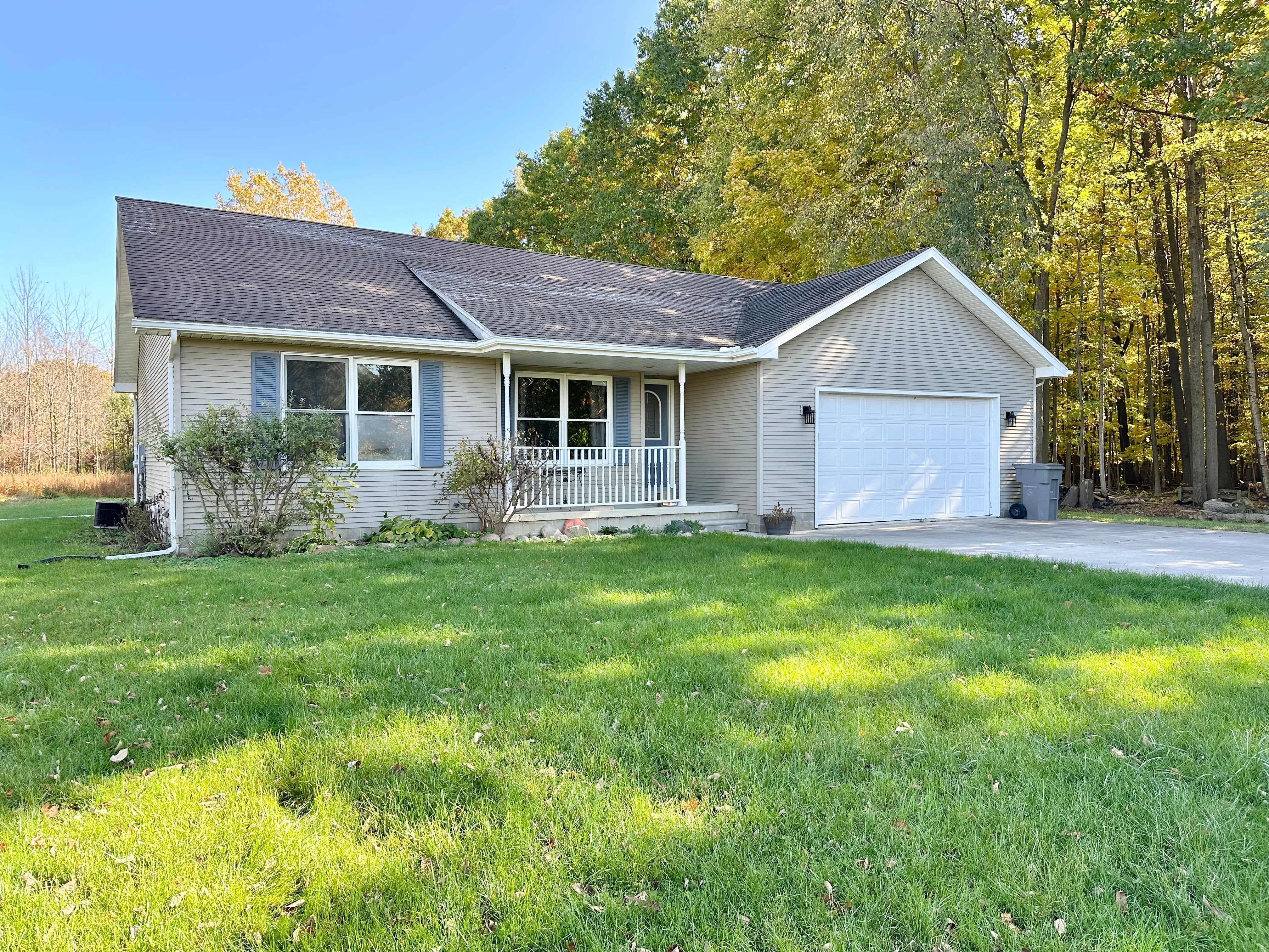 Brown Rd, Kenockee, MI 48006