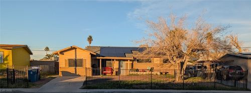 508 Rossmoyne Ave, North Las Vegas, NV, 89030-3847 | Card Image