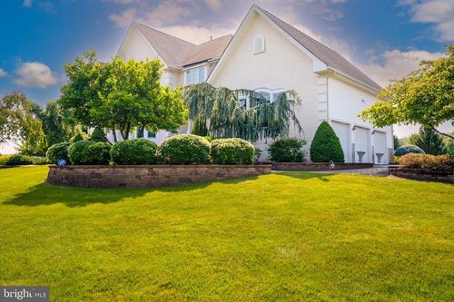 19 Meadowlark Drive Drive, Plainsboro, NJ, 08536 | Card Image