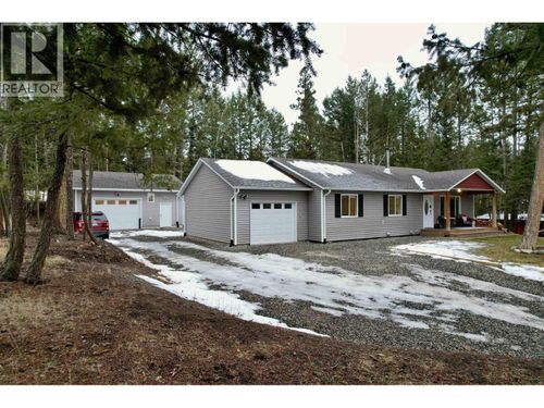4887 Gloinnzun Cres, 108 Mile Ranch, BC, V0K2Z0 | Card Image
