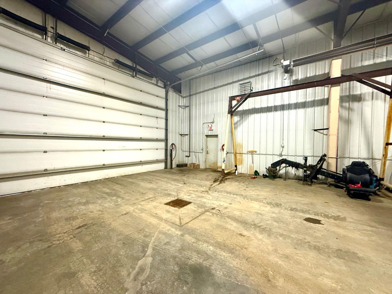 Commercial Sale in Vermilion 3