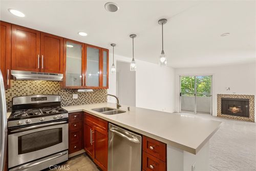 202-4702 Fulton Ave, Sherman Oaks, CA, 91423-4339 | Card Image