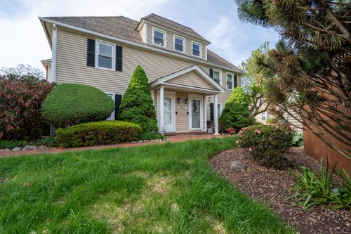 unit-24-1 E Hayestown Rd, Danbury, CT, 06811-2503 | Card Image