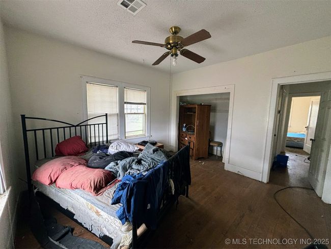 1924 W Owen K Garriott Rd, House other with 3 bedrooms, 1 bathrooms and null parking in Enid OK | Image 29