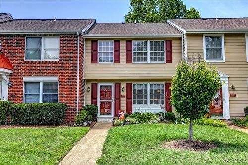 9453 Tracey Lynne Cir, Glen Allen, VA, 23060-3782 | Card Image