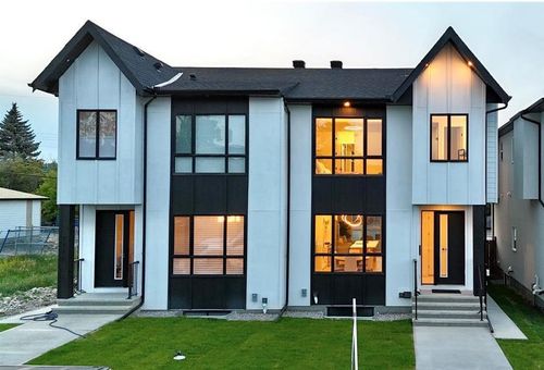 7722 46 Avenue Nw, Calgary, AB, T3B1Y2 | Card Image