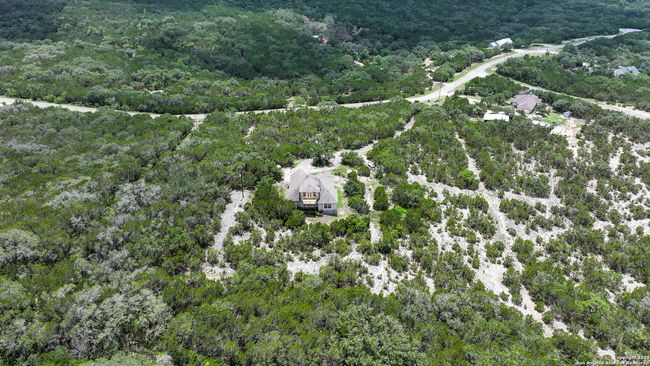 846 County Road 2763, House other with 3 bedrooms, 2 bathrooms and null parking in Mico TX | Image 48