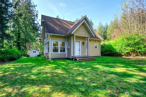 167 Northwood Dr, Point Roberts, WA, 98281-9622 | Card Image