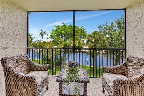 unit-303-14 Royal Palm Way, Boca Raton, FL, 33432-7806 | Card Image