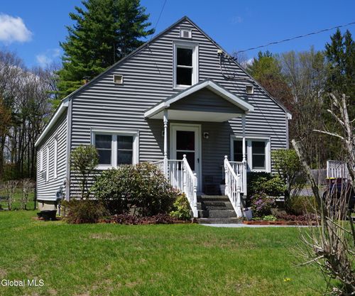 81 Rowland St, Ballston Spa, NY, 12020-2425 | Card Image