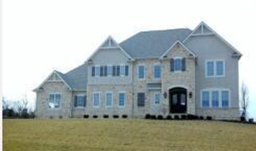 1930 Woodland Hall Dr, Delaware, OH, 43015-1294 | Card Image