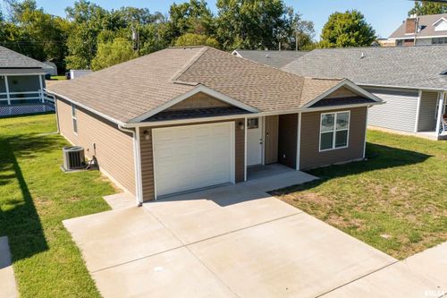 504 S Mechanic St, Marion, IL, 62959-3151 | Card Image