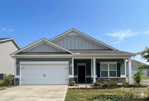 133 Clauser Rd N, Mount Holly, NC, 28120-2480 | Card Image