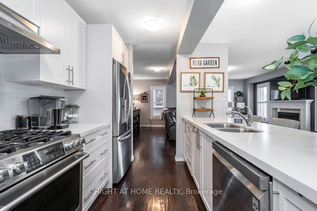 172 Birkhall Pl, House other with 4 bedrooms, 4 bathrooms and 2 parking in Barrie ON | Image 14