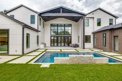 6633 Greenwich Ln, Dallas, TX, 75230-2841 | Card Image