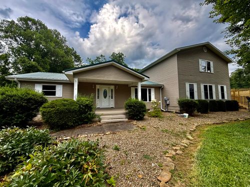 1090 Rockfork Road, Morehead, KY, 40351 | Card Image