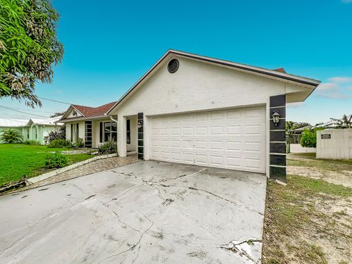 2281 Sw Grosspoint Street, Port St. Lucie, FL, 34953 | Card Image