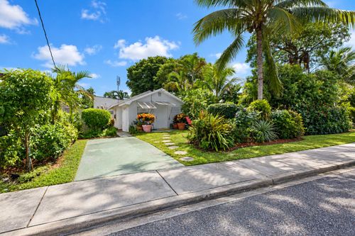 906 S J Street, Lake Worth Beach, FL, 33460 | Card Image