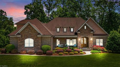 8104 Rogers Ct, Greensboro, NC, 27455-3067 | Card Image