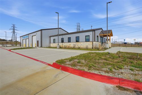 8400 Calmont Ave, Fort Worth, TX, 76116-3530 | Card Image