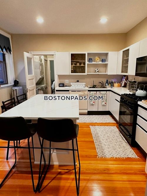 apt-3-24 Beaufort Rd, Boston, MA, 02130-2184 | Card Image