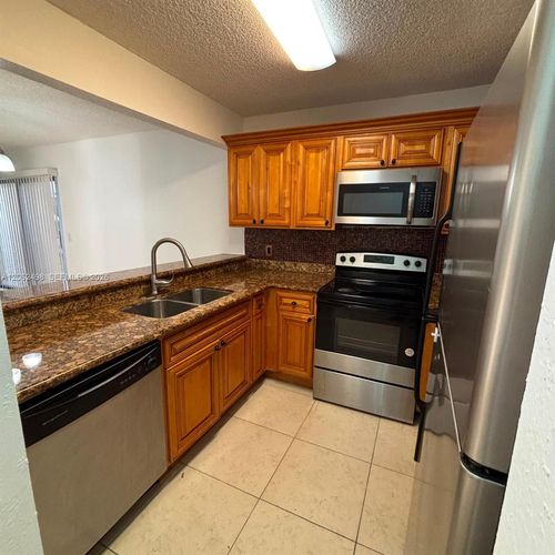 a-1502 Lake Crystal Dr, West Palm Beach, FL, 33411-4108 | Card Image